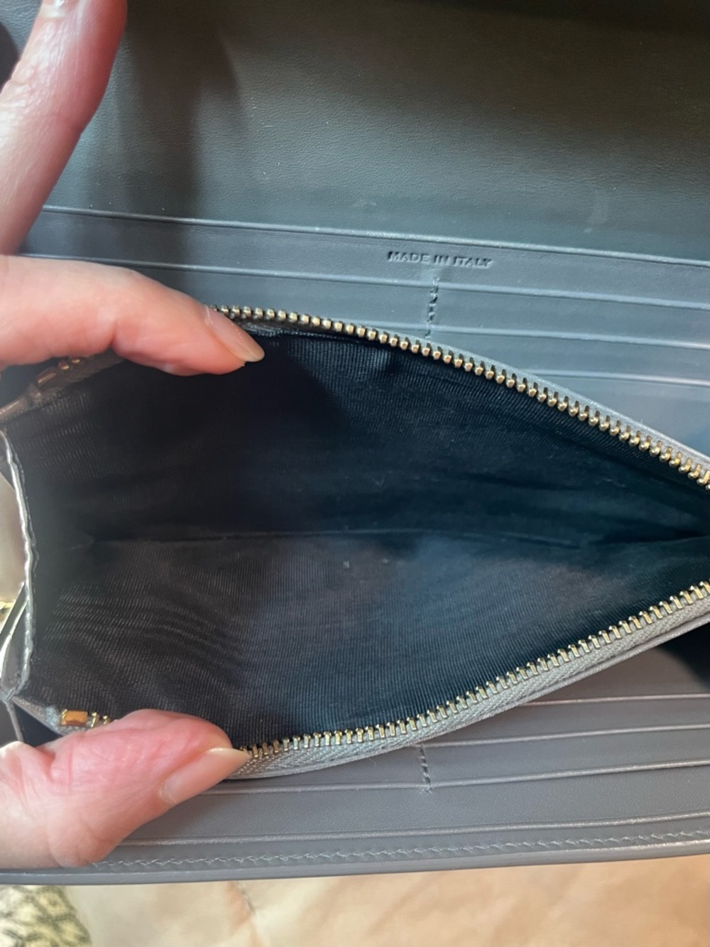 Saint Laurent Gray Leather Wallet on Chain - Picture 7 of 8